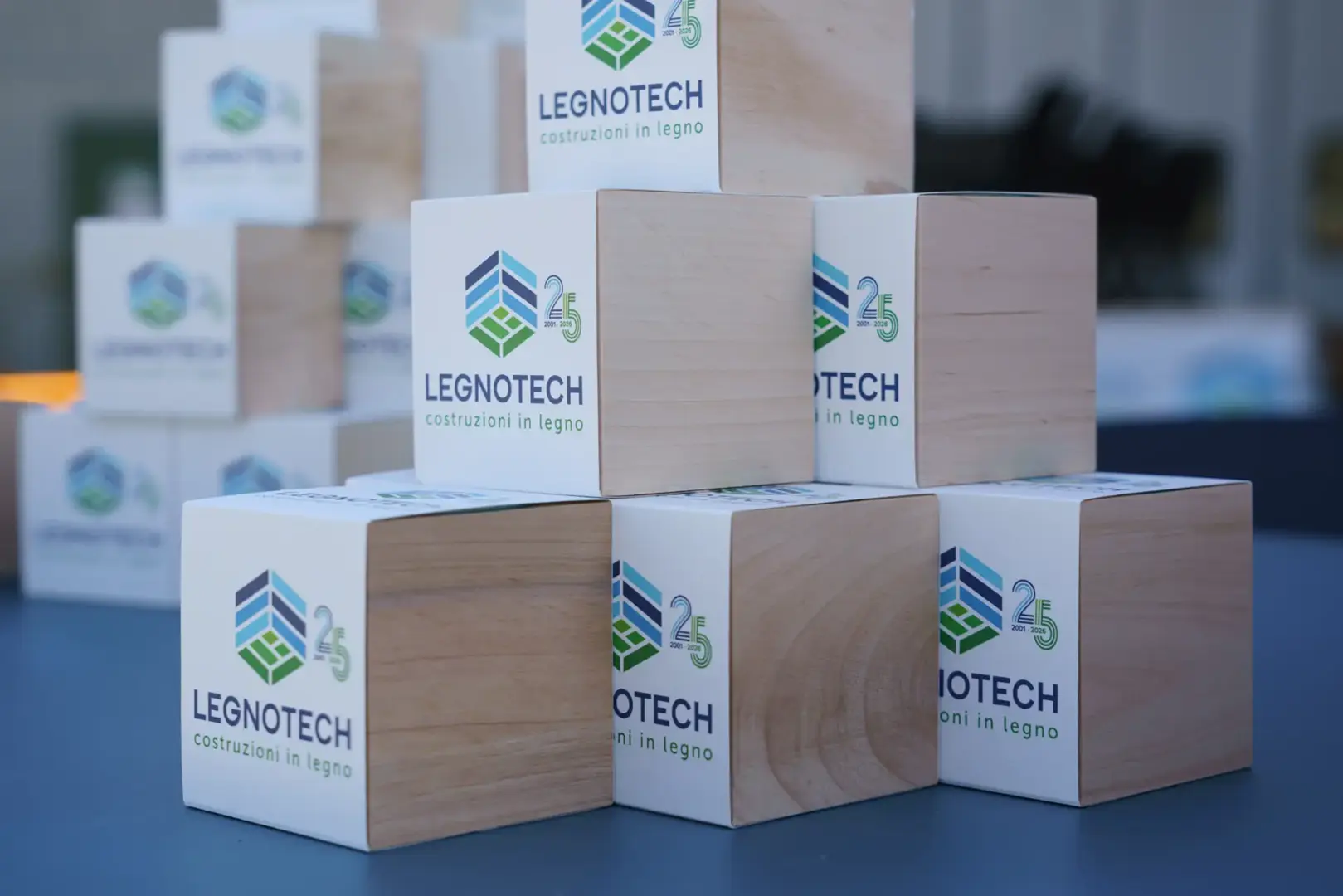 Legnotech 25anni 6685